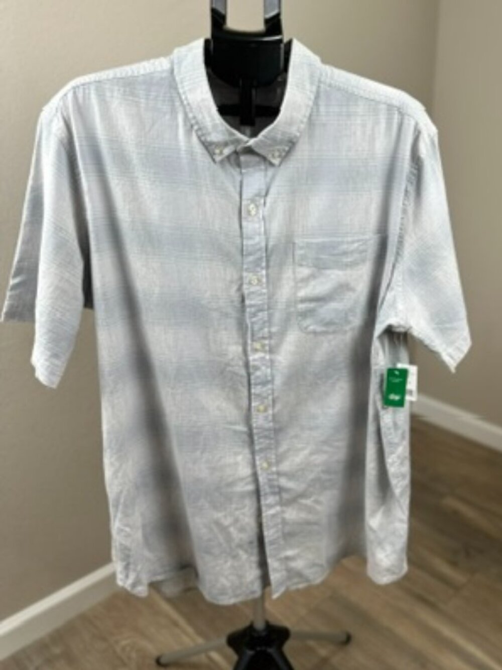 DIP Men’s XLT Gray Short Sleeve Button Down Cotton Stretch Shirt NWT